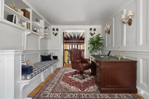 $8,850,000 | 32 Lime Street, Boston, MA 02108