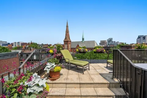 $8,850,000 | 32 Lime Street, Boston, MA 02108
