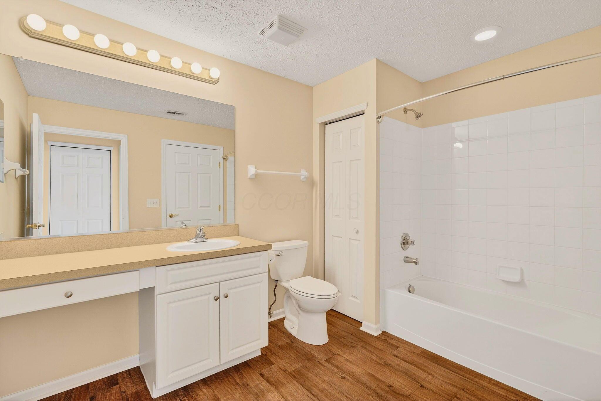 3731 Stoneway Point Powell, OH 43065 - Photo 37 of 47 New wall paint & new flooring - tub & shower!