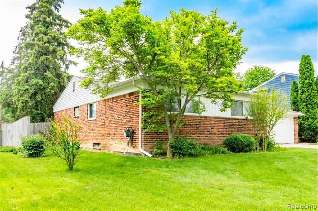 2260 Nixon Road Ann Arbor, MI 48105 - Photo 47 of 51