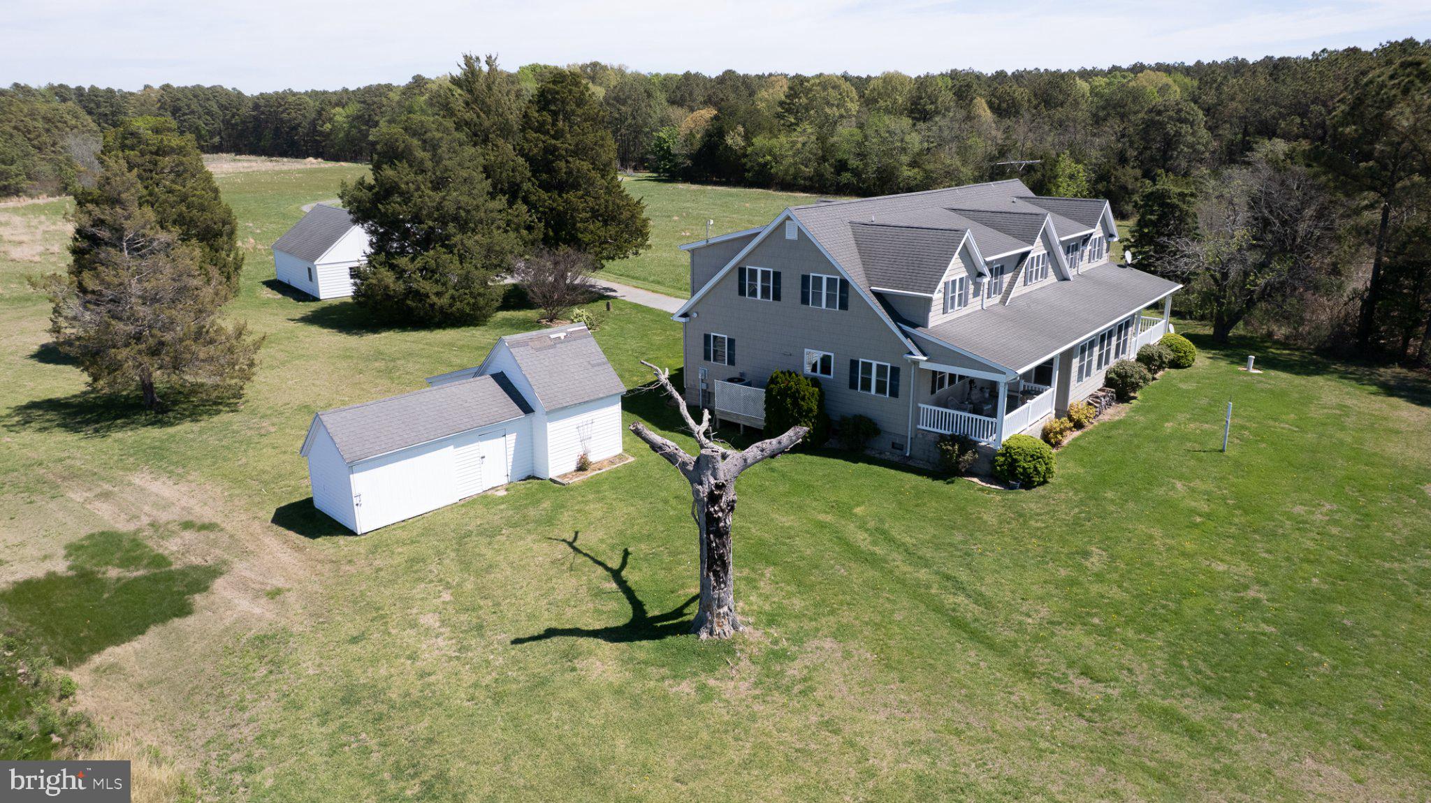 5704 Ross Neck Road Cambridge, MD 21613 - Photo 18 of 98 Spacious country retreat with charm.