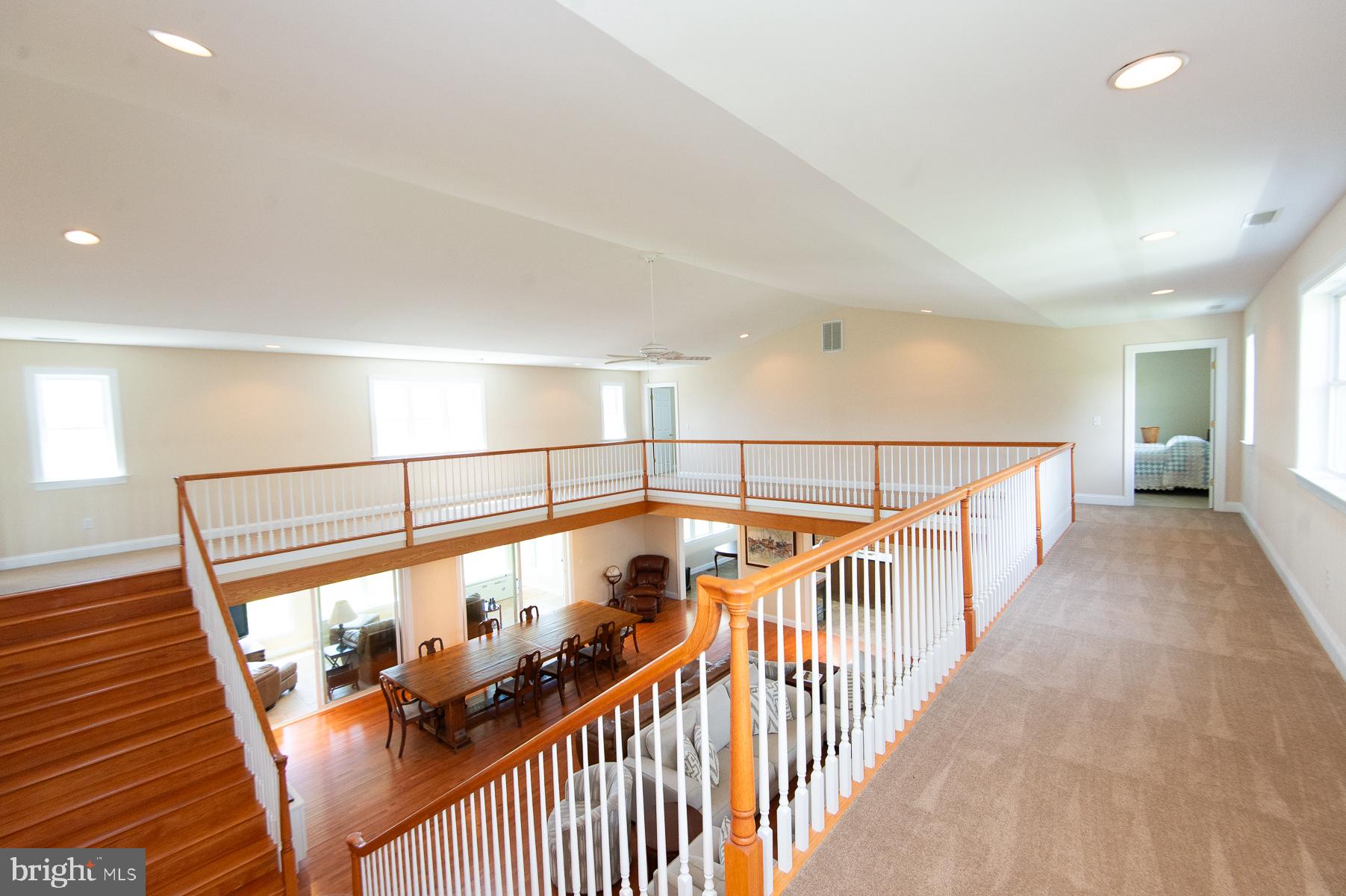 5704 Ross Neck Road Cambridge, MD 21613 - Photo 71 of 98 Spacious upper landing with natural light.
