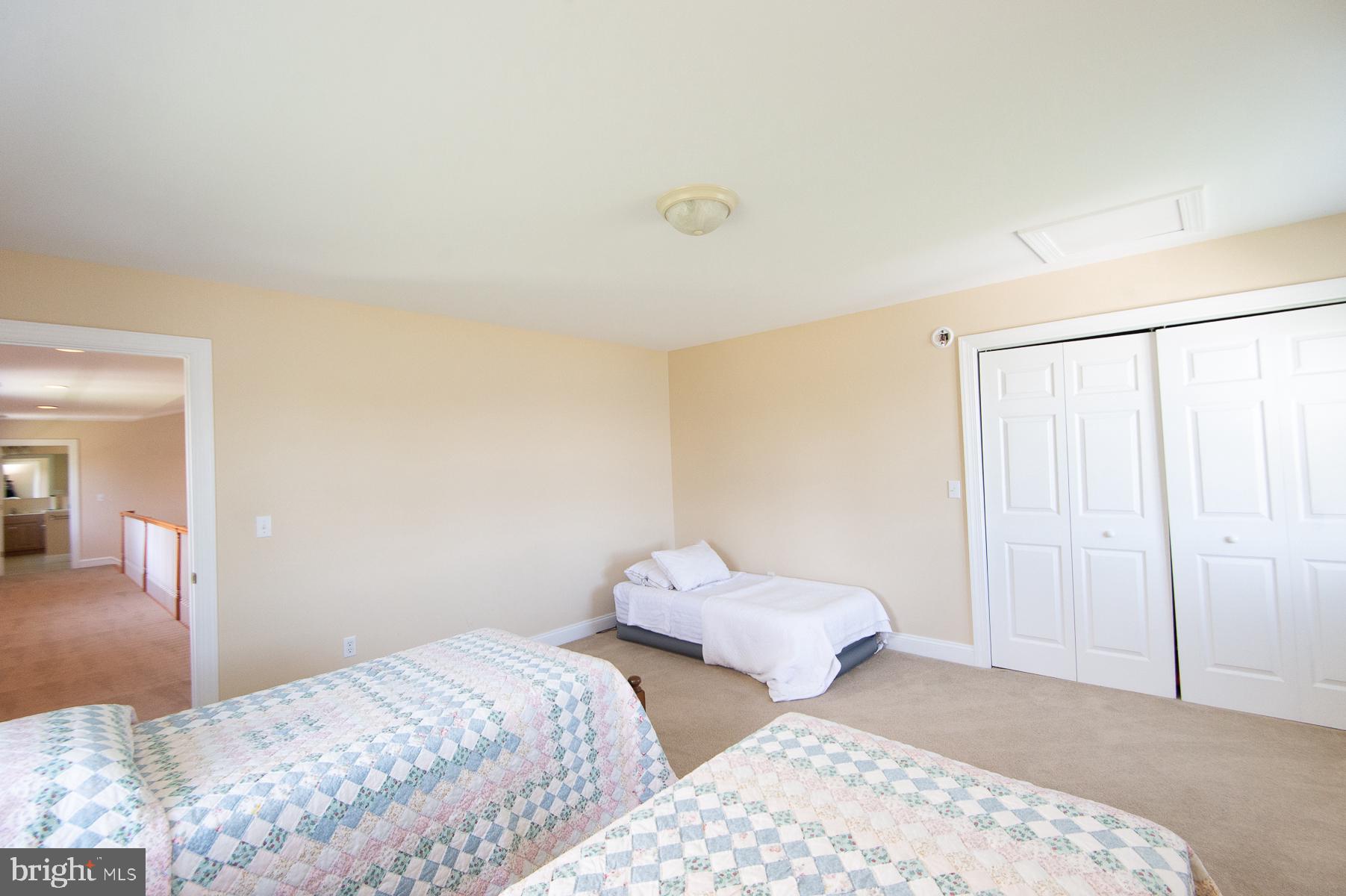 5704 Ross Neck Road Cambridge, MD 21613 - Photo 88 of 98 Spacious, serene bedroom retreat.