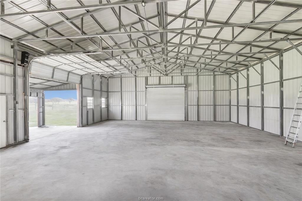 36244 Cochran Road Waller, TX 77484 - Photo 38 of 41 Gallery Image 38