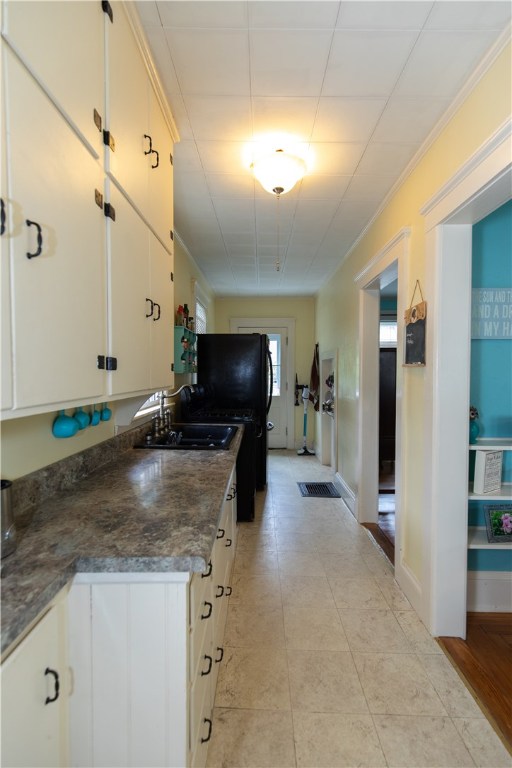 36 Highland Avenue Westerly, RI 02891 - Photo 18 of 39 Gallery Image 18
