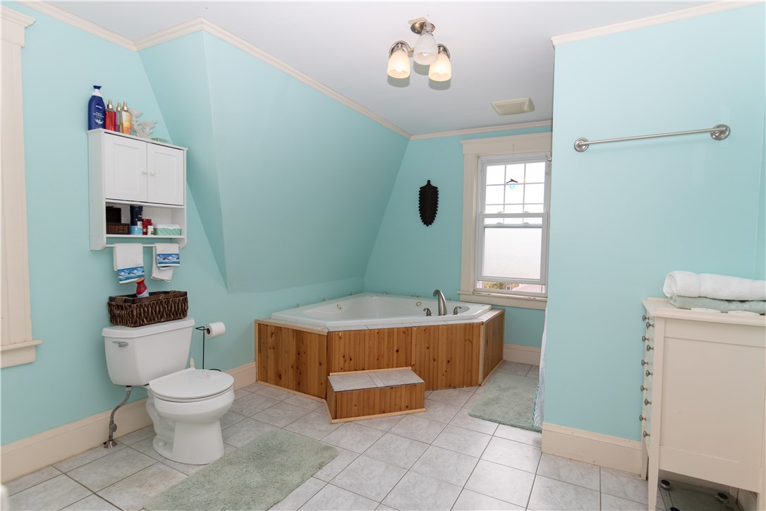 36 Highland Avenue Westerly, RI 02891 - Photo 29 of 39 Gallery Image 29