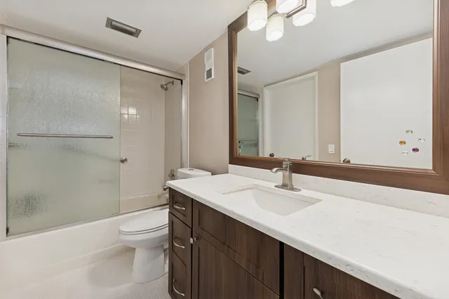 $177,000 | 7280 Amberly Lane, Unit 208, Delray Beach, FL 33446