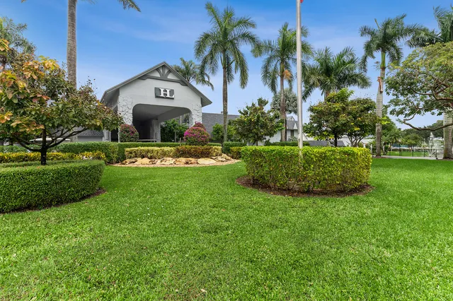 $177,000 | 7280 Amberly Lane, Unit 208, Delray Beach, FL 33446