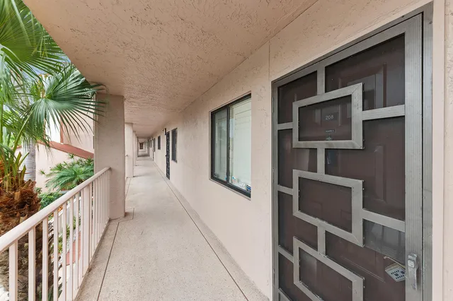 $177,000 | 7280 Amberly Lane, Unit 208, Delray Beach, FL 33446
