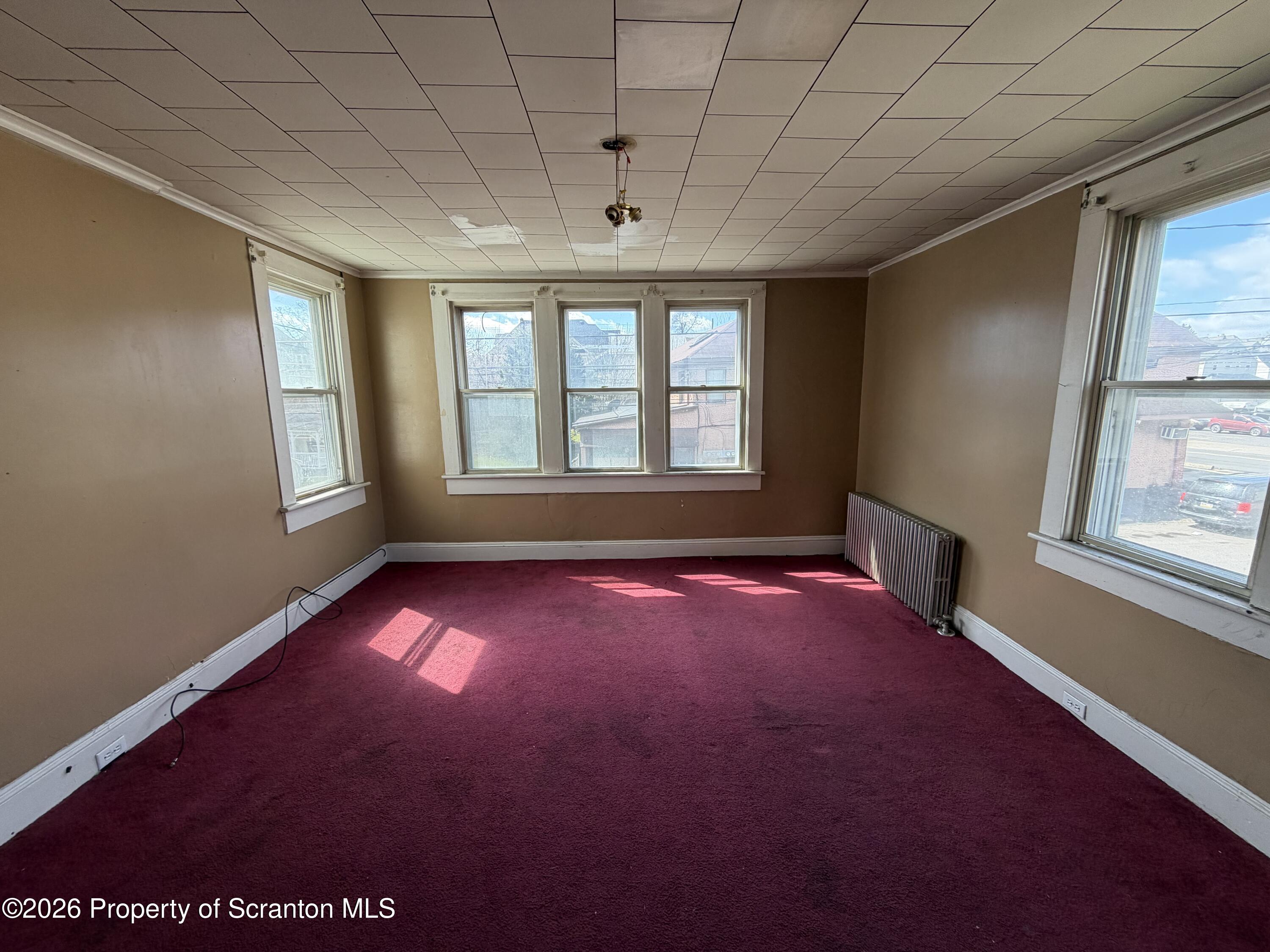 1010 Eynon Street Scranton, PA 18504 - Photo 14 of 17 13