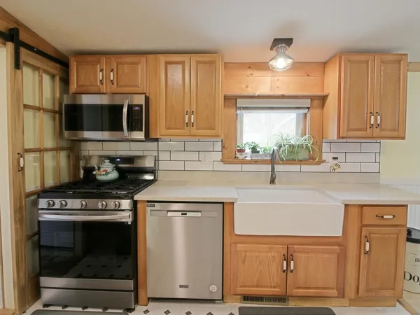 $208,600 | 425 Taylor Street, Milton, VT 05468