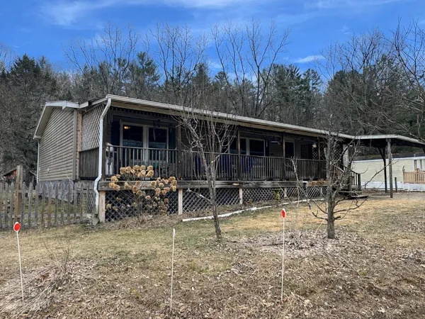 $208,600 | 425 Taylor Street, Milton, VT 05468