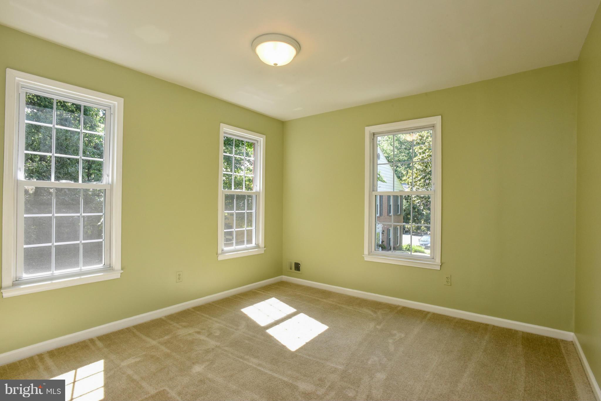 2423 Ansdel Court Reston, VA 20191 - Photo 18 of 30 Bedroom 2