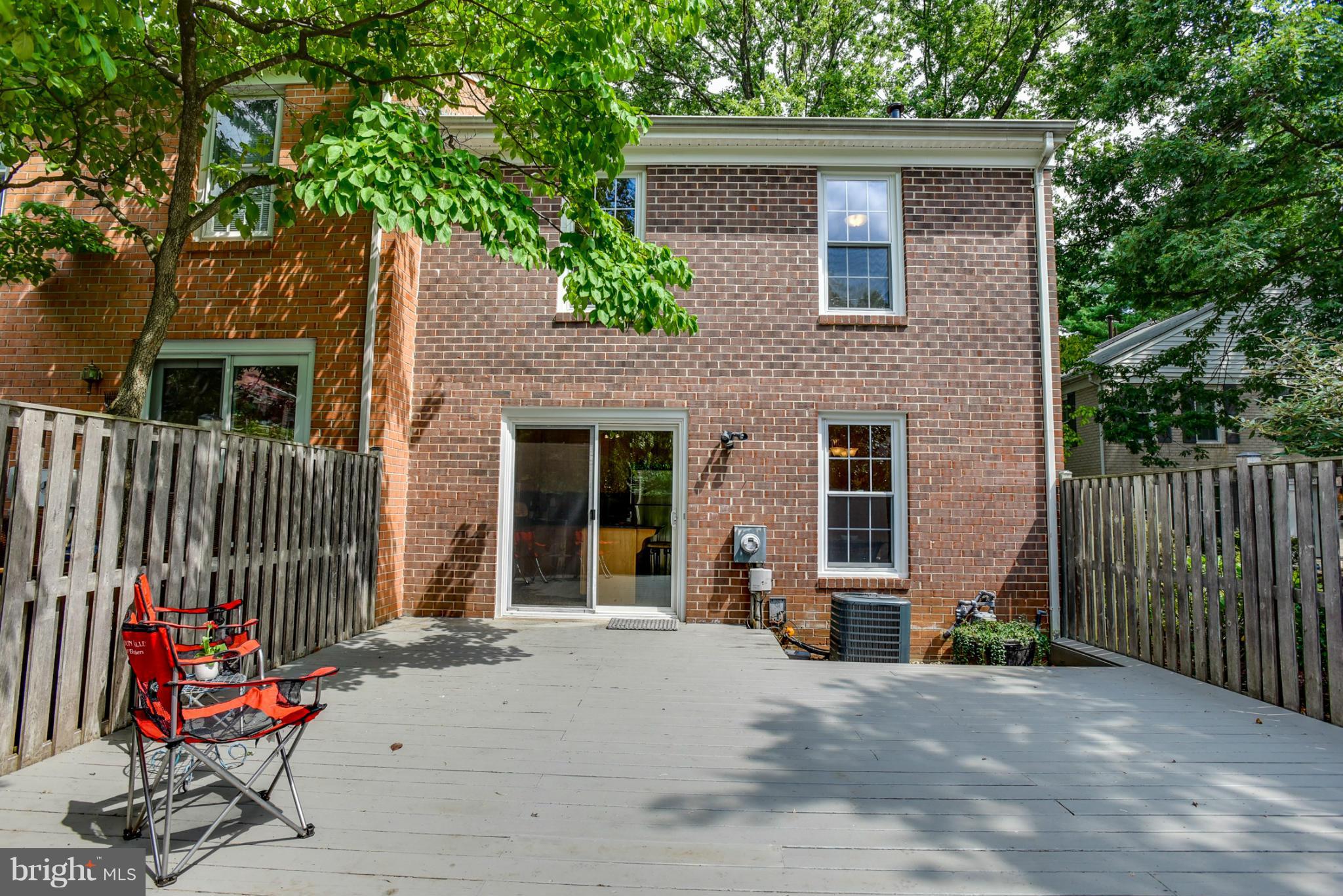 2423 Ansdel Court Reston, VA 20191 - Photo 28 of 30 Exterior (Rear)