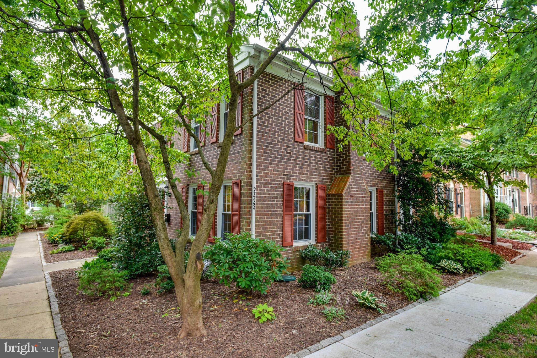 2423 Ansdel Court Reston, VA 20191 - Photo 29 of 30 Exterior (General)