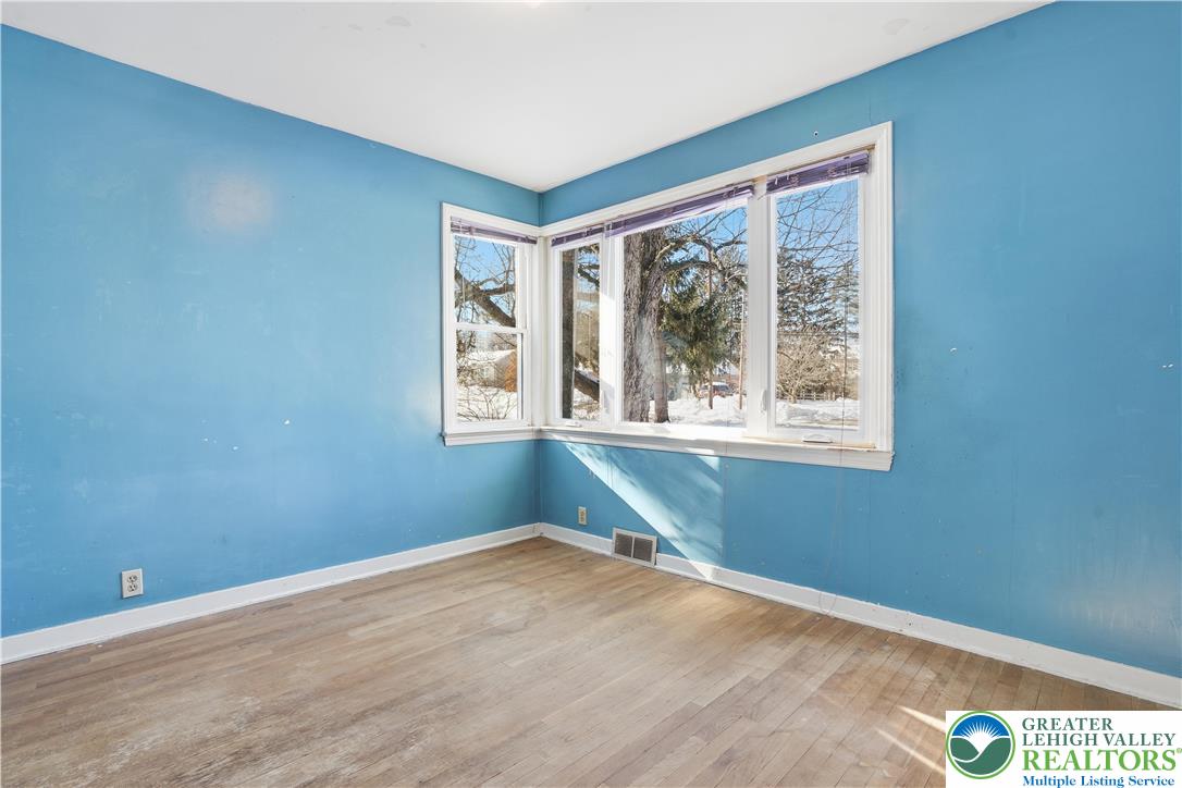 4070 West Hopewell Road Center Valley, PA 18034 - Photo 16 of 29