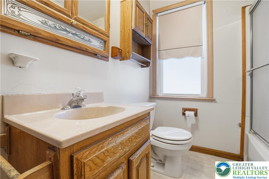 4070 West Hopewell Road Center Valley, PA 18034 - Photo 18 of 29