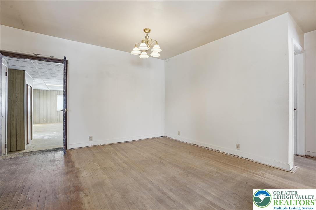 4070 West Hopewell Road Center Valley, PA 18034 - Photo 6 of 29