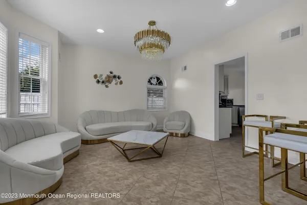 $52,000 | 1607 Holbrook Street, Oakhurst, NJ 07755