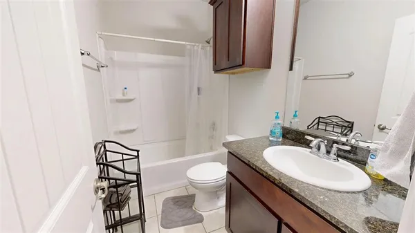 $220,000 | 329 Leawood Avenue, Sulphur, LA 70665