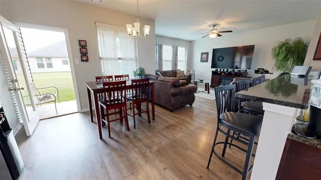 $231,000 | 329 Leawood Avenue, Sulphur, LA 70665