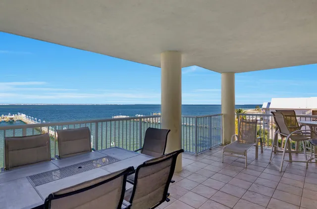 $789,000 | 1328 Miracle Strip Parkway Southeast, Unit 402, Fort Walton Beach, FL 32548