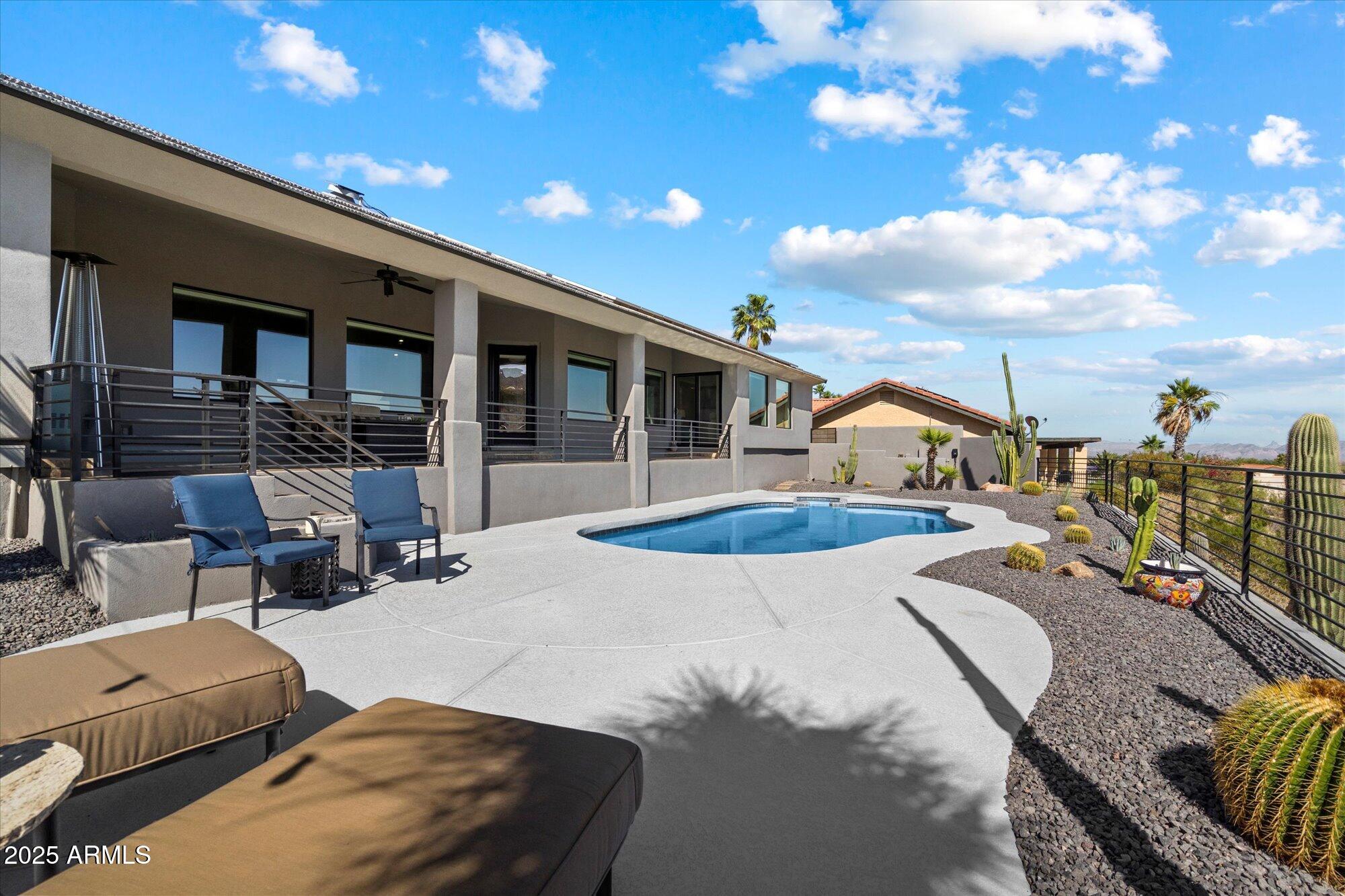15031 Windyhill Road Fountain Hills, AZ 85268 - Photo 4 of 34 27-87952389