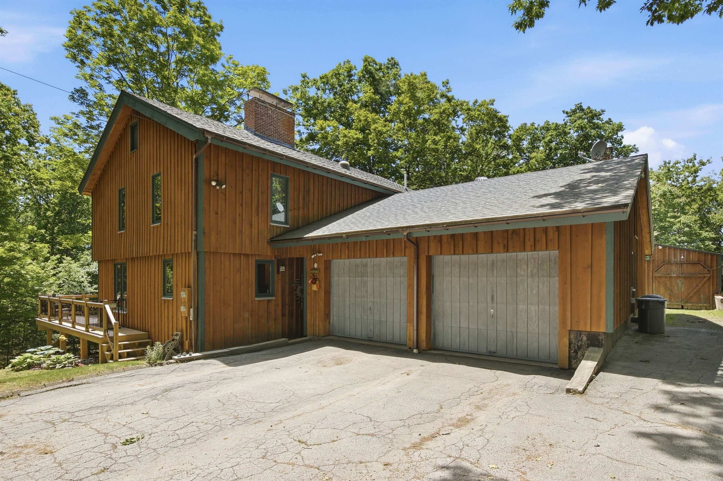 850 Concord Stage Road Weare, NH 03281 - Photo 2 of 44