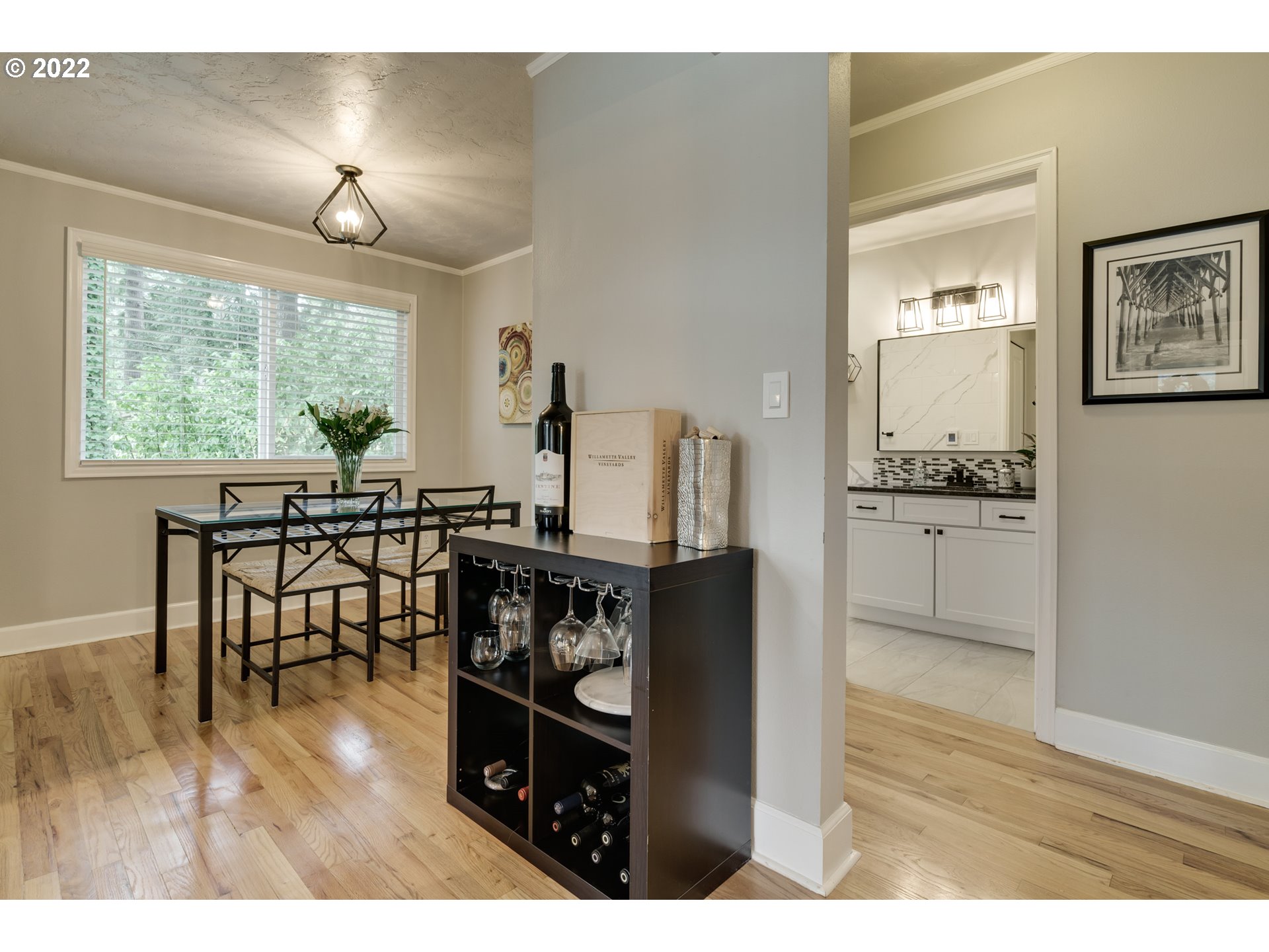246 Ridgeway Road, Unit 17B Lake Oswego, OR 97034 - Photo 7 of 32 Dining Room