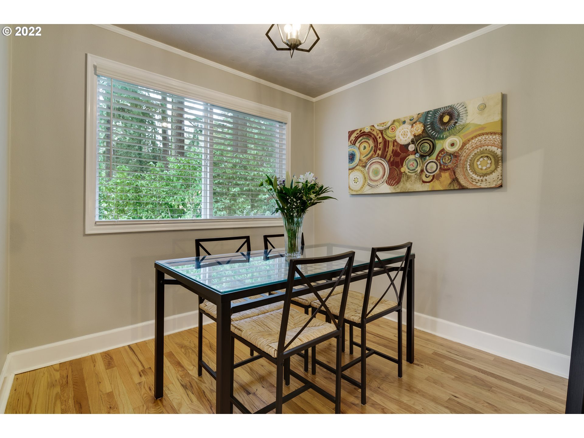 246 Ridgeway Road, Unit 17B Lake Oswego, OR 97034 - Photo 8 of 32 Dining Room
