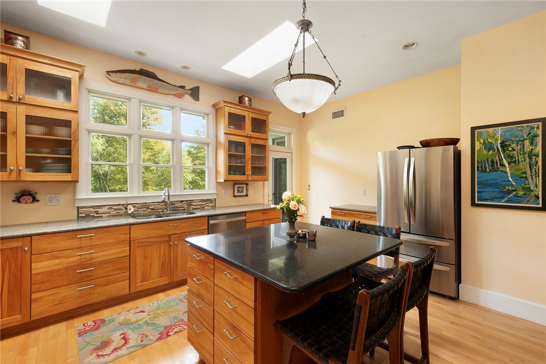 106 Hunting House Road Glocester, RI 02857 - Photo 14 of 50 Gallery Image 14
