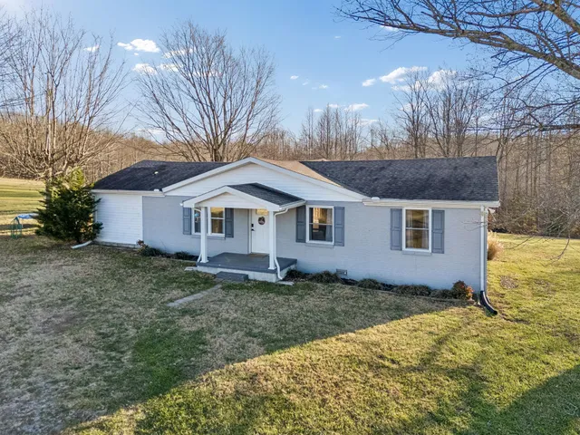 $324,900 | 411 Purtle Road, Lafayette, TN 37083