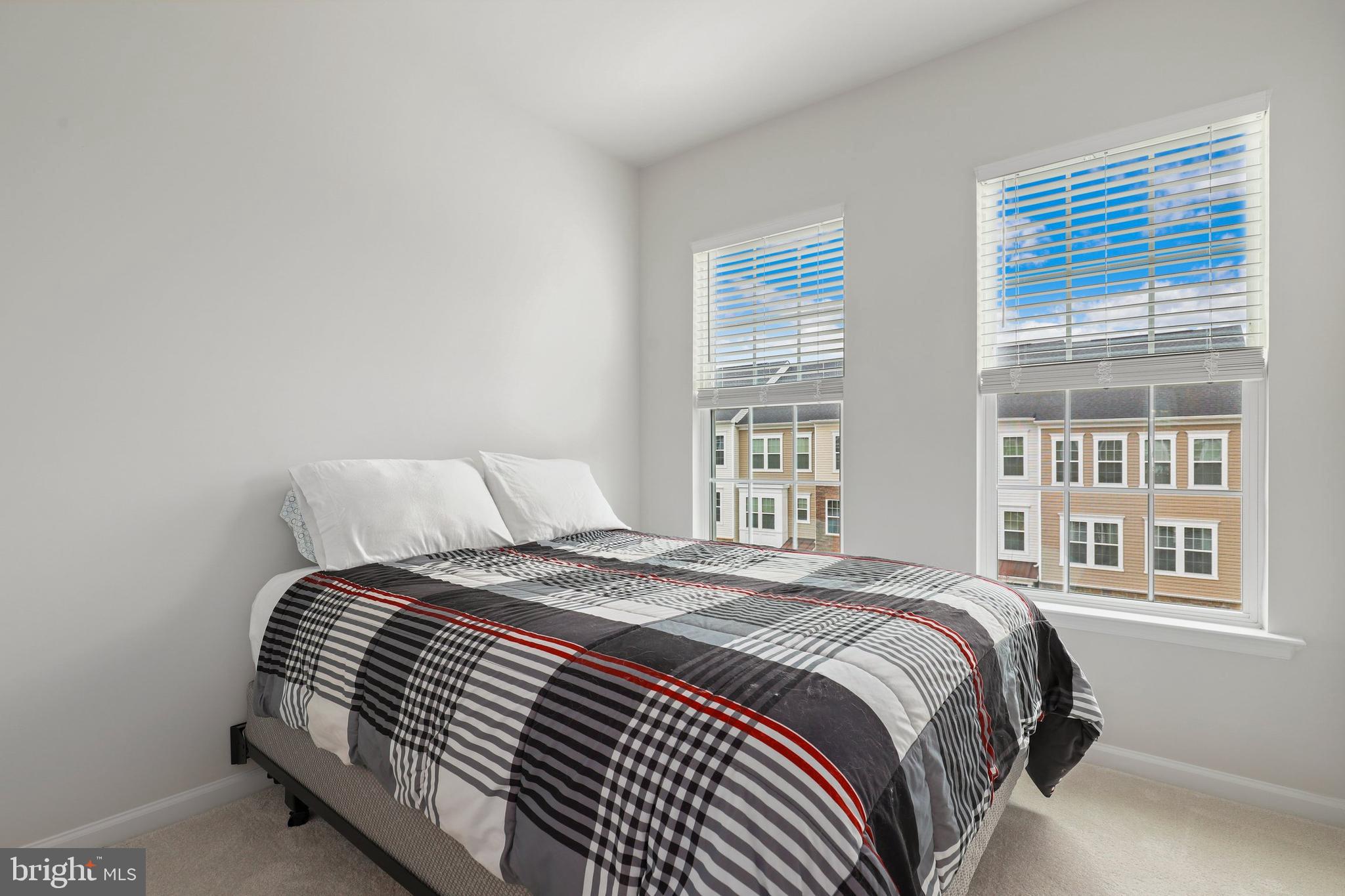 2520 Debert Circle Hanover, MD 21076 - Photo 16 of 44