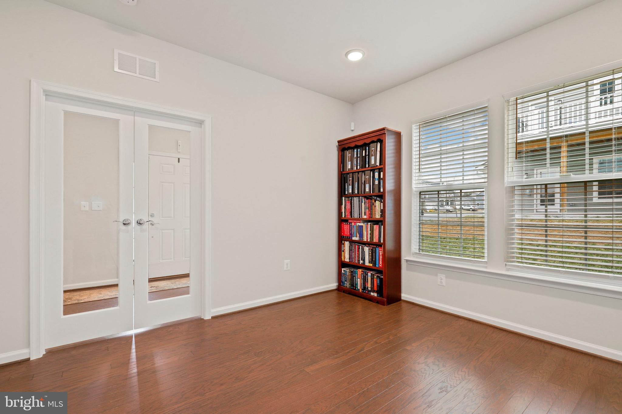 2520 Debert Circle Hanover, MD 21076 - Photo 22 of 44