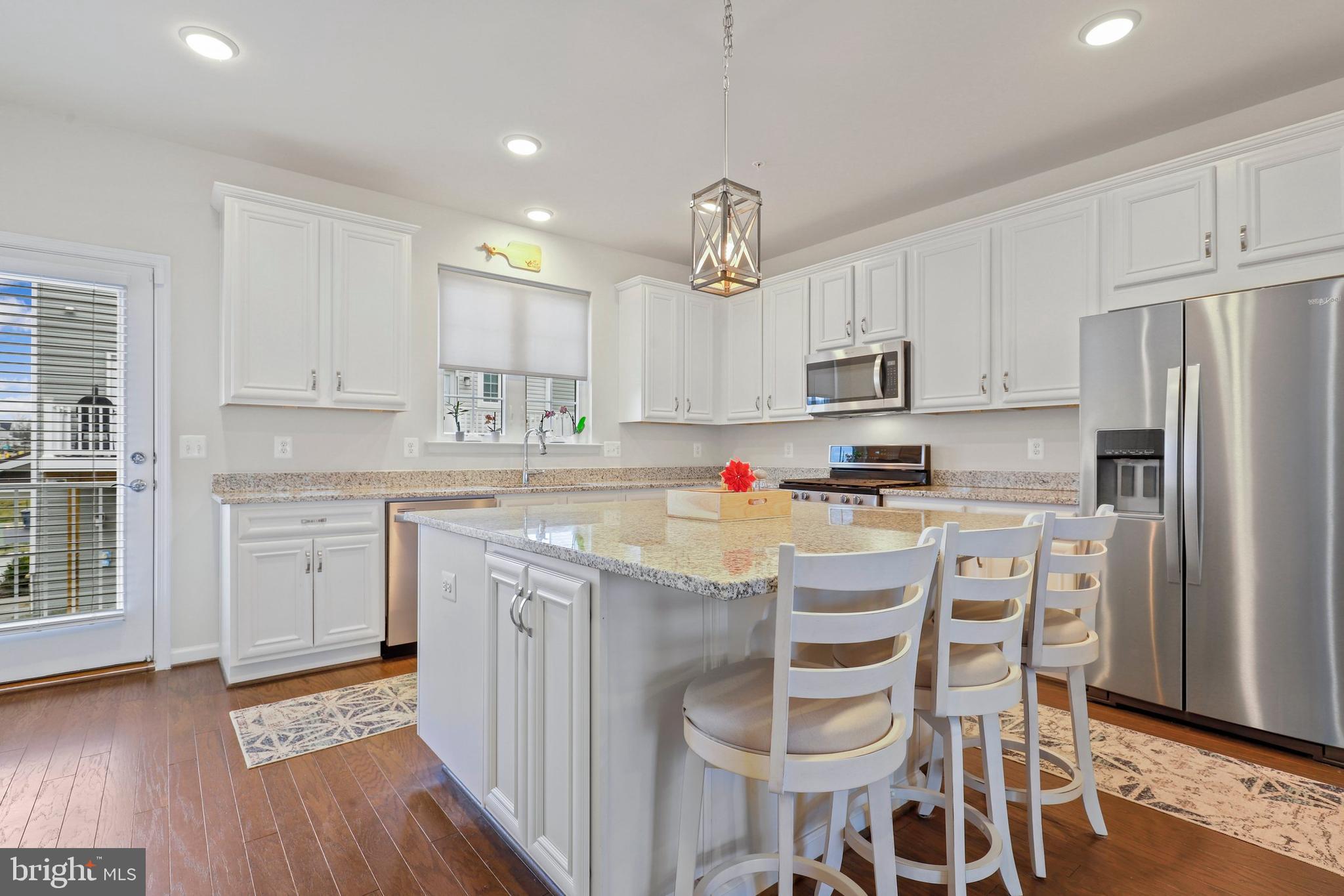 2520 Debert Circle Hanover, MD 21076 - Photo 6 of 44