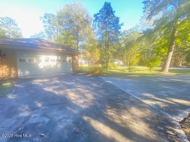 $2,000 | 2 Pineridge Court, Calabash, NC 28467