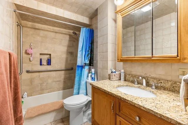 $1,149,000 | 232-234 Nahatan Street, Norwood, MA 02062