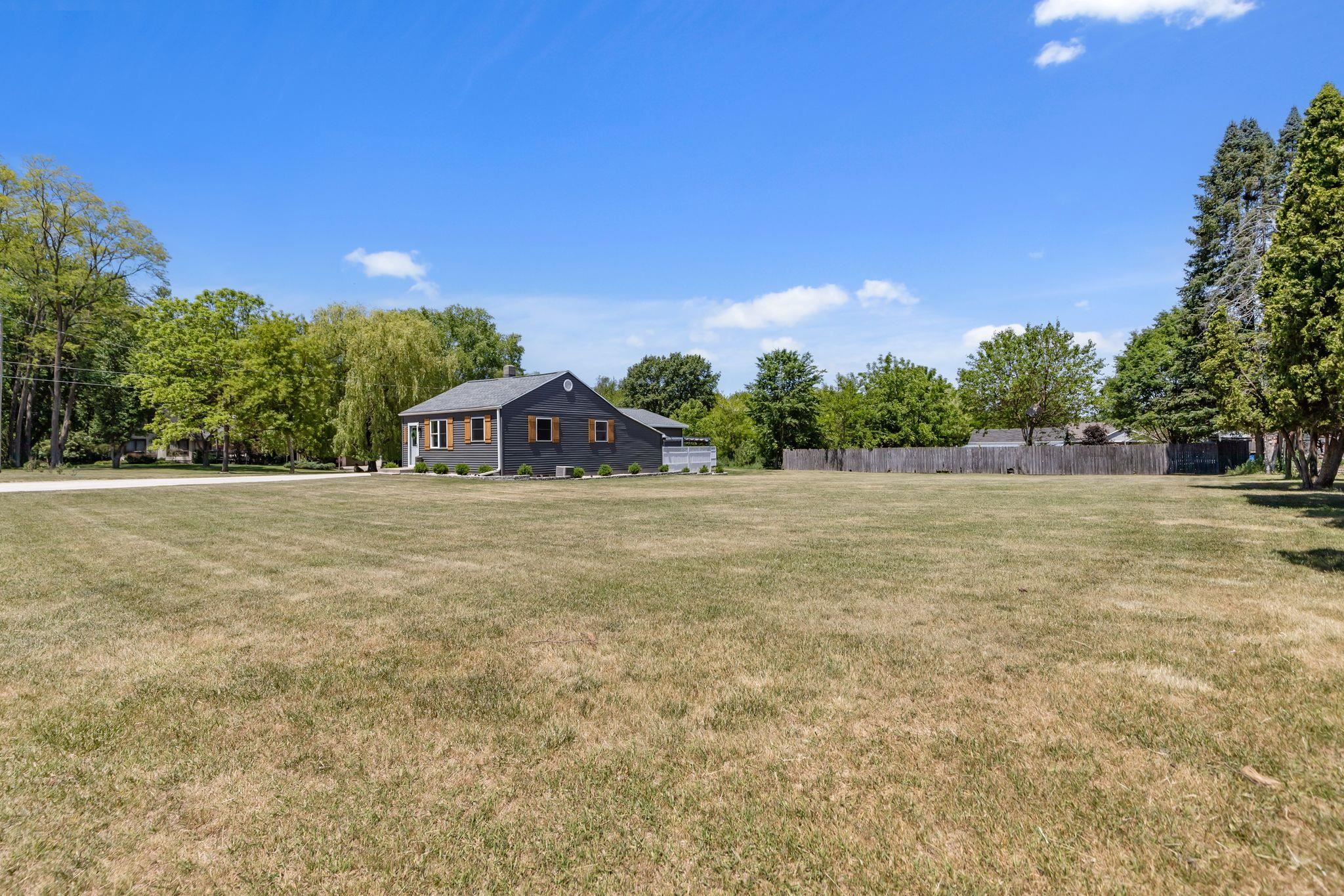 499 Elm Street Berlin, WI 54923 - Photo 41 of 59