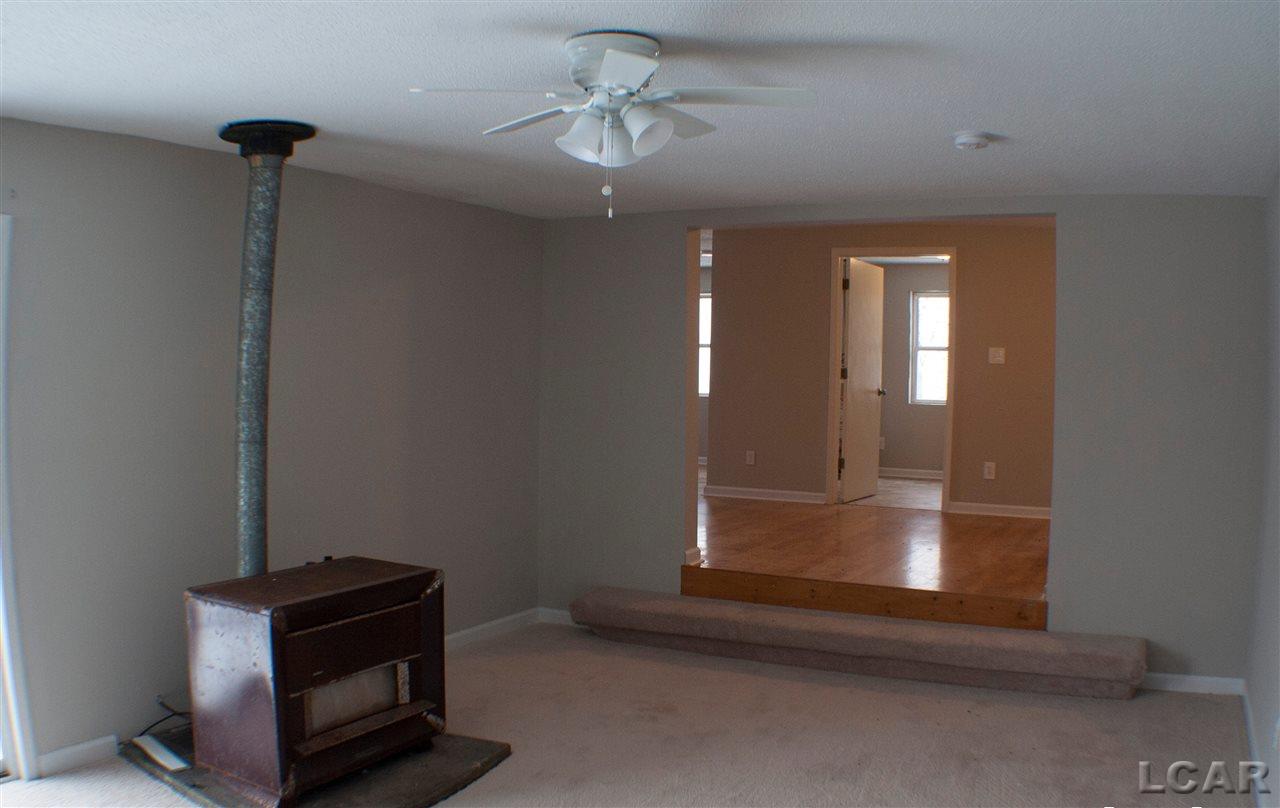 3411 South Rumsey Road Pittsford, MI 49271 - Photo 8 of 15 31365444-7.JPG
