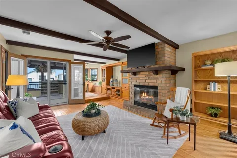 $1,599,000 | 118 Glendora Avenue, Long Beach, CA 90803