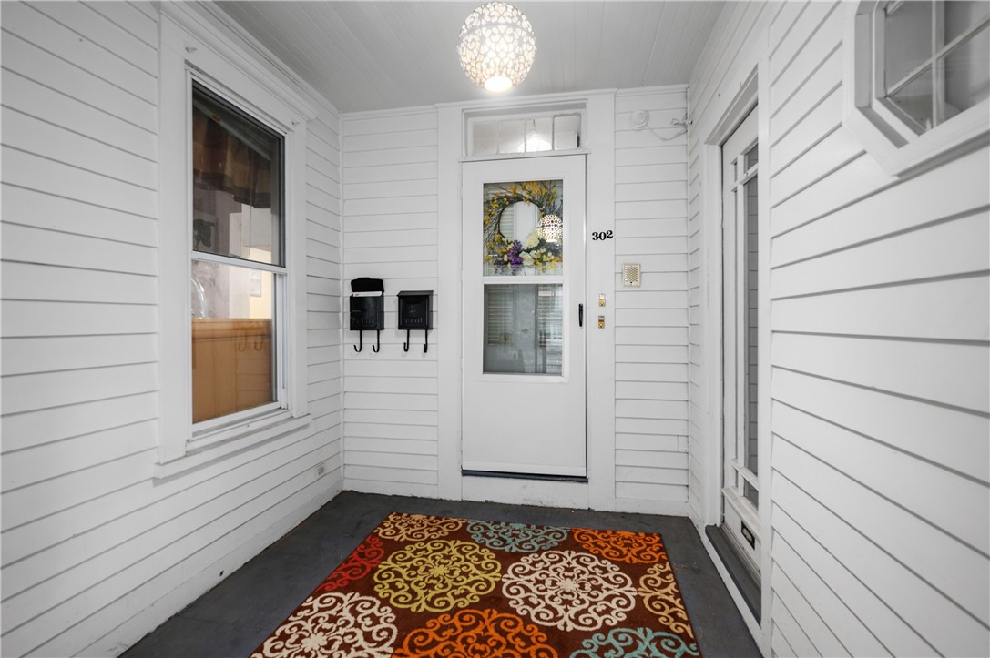 302 Providence Street Woonsocket, RI 02895 - Photo 5 of 38