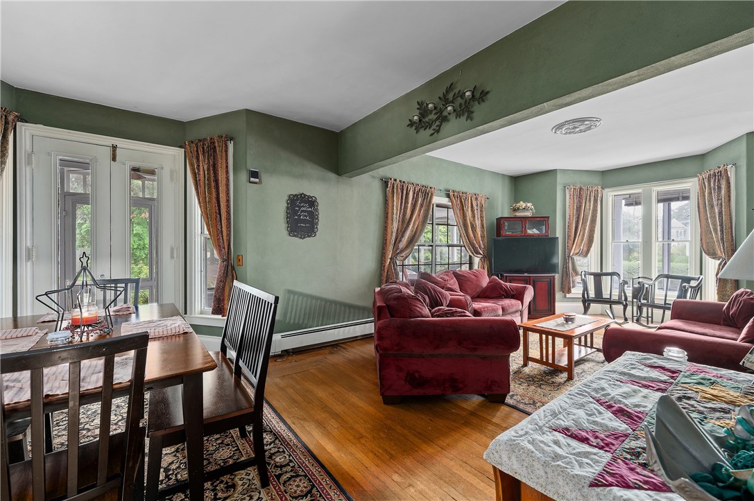 302 Providence Street Woonsocket, RI 02895 - Photo 10 of 38