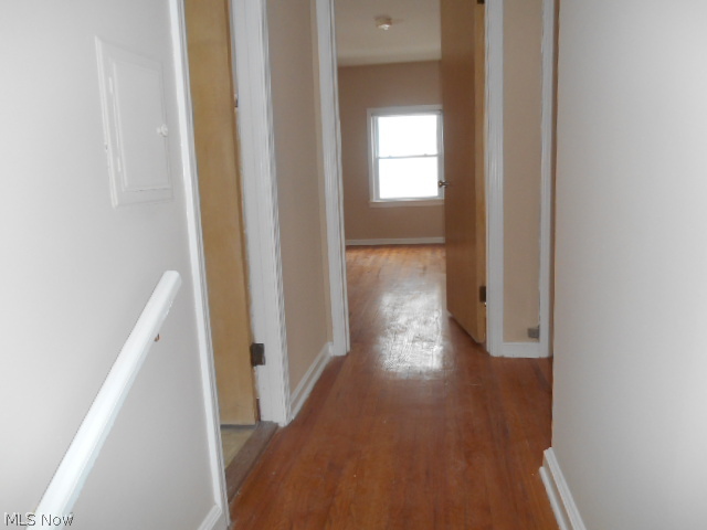 1779 South Green Road Cleveland, OH 44121 - Photo 9 of 22