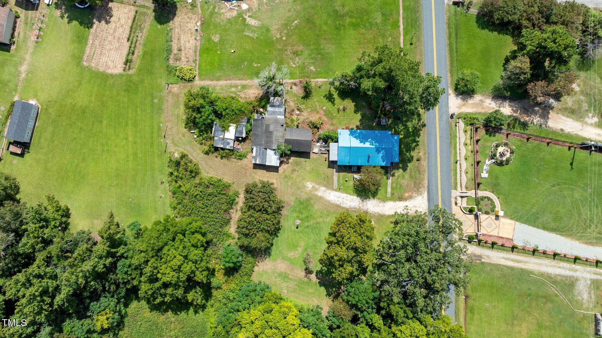 2158 Erwin Chapel Road Dunn, NC 28334 - Photo 20 of 22 21-web-or-mls-DJI_0914