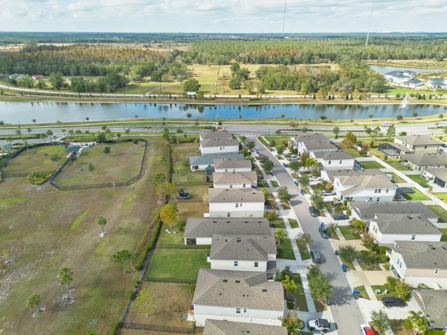 14617 Brumby Ridge Avenue Lithia, FL 33547 - Photo 40 of 46 a view of a city with an ocean view