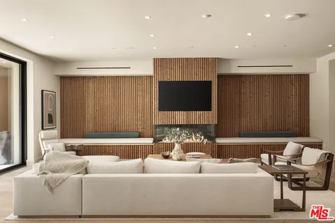 $17,999,999 | 5287 Round Meadow Road, Hidden Hills, CA 91302