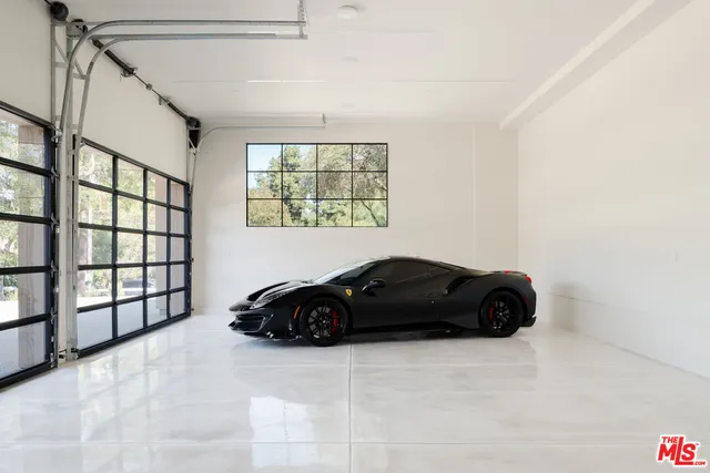 $17,999,999 | 5287 Round Meadow Road, Hidden Hills, CA 91302