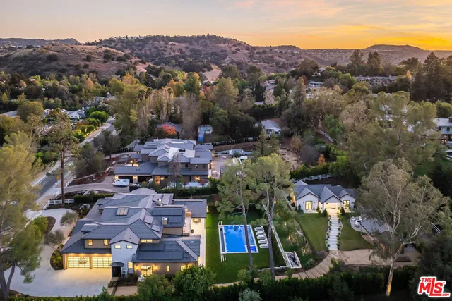 $17,999,999 | 5287 Round Meadow Road, Hidden Hills, CA 91302