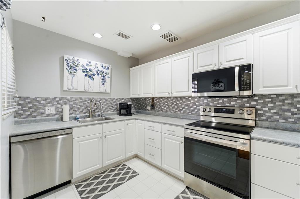 5100 Fifth Avenue, Unit 506 Pittsburgh, PA 15232 - Photo 6 of 23