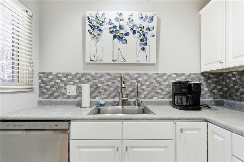 5100 Fifth Avenue, Unit 506 Pittsburgh, PA 15232 - Photo 7 of 23